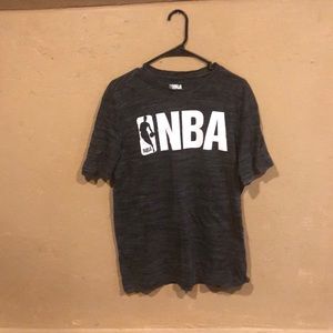 Men’s L NBA Shirt